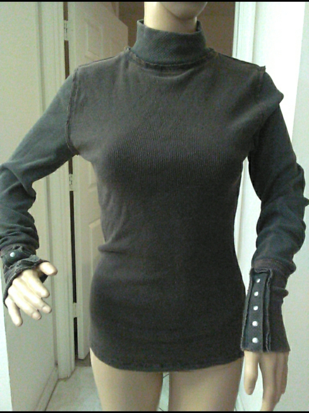 NWOT WE THE FREE (2 AVAIL.) BROWN Mock Neck Long Sleeve Top Snap Cuffs XS & SM